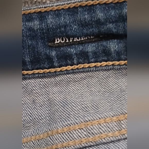 Judy Blue Boyfriend Jean W28 - Picture 10 of 14